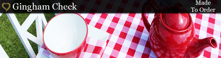 Gingham Tablecloths & napkins